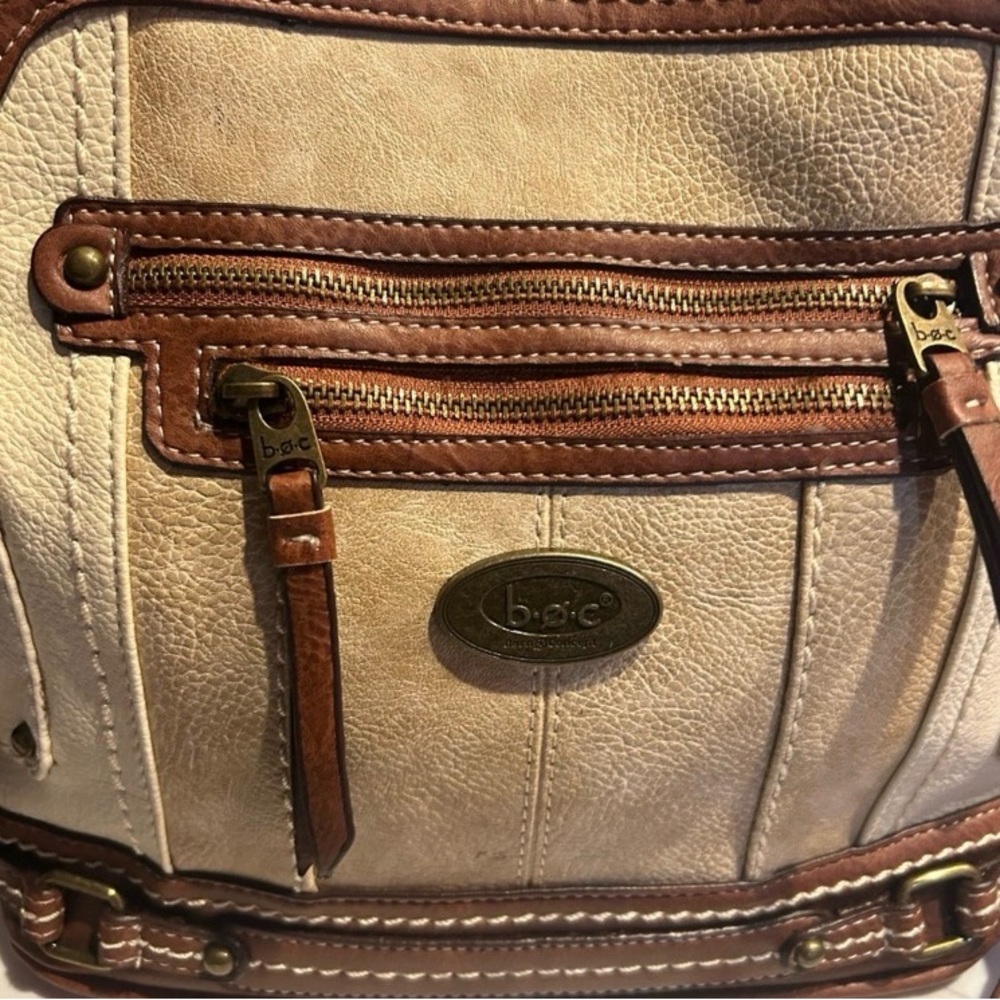 b.o.c Born Concepts Crossbody 3-Tone Purse - Picture 9 of 16